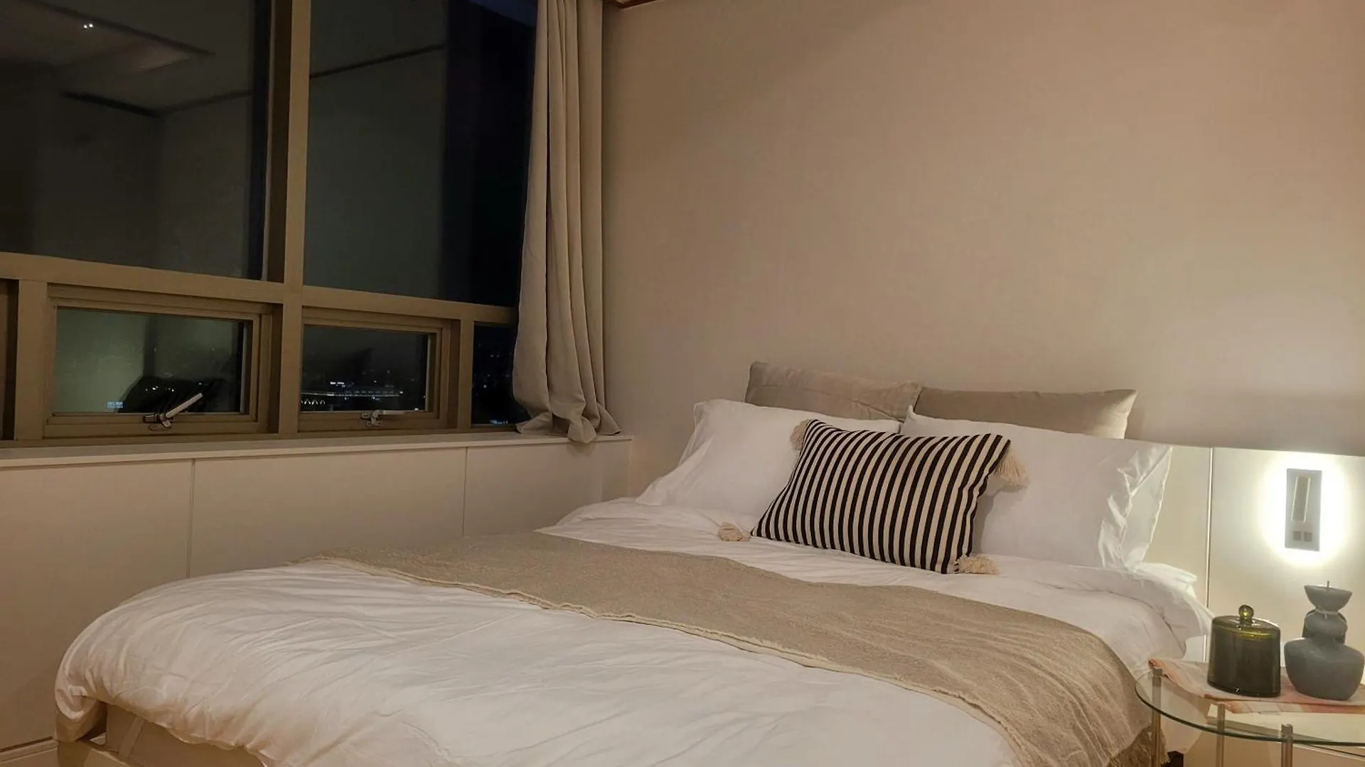 Sinsa Woori House Appartement Seoel