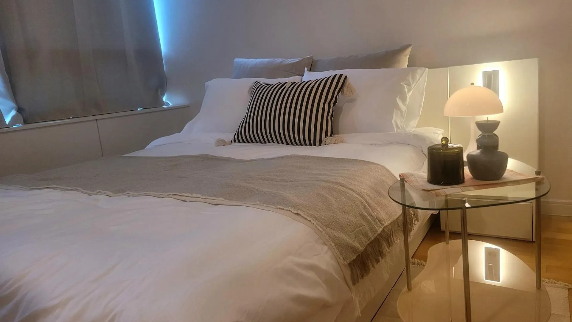 Sinsa Woori House Appartement Seoel